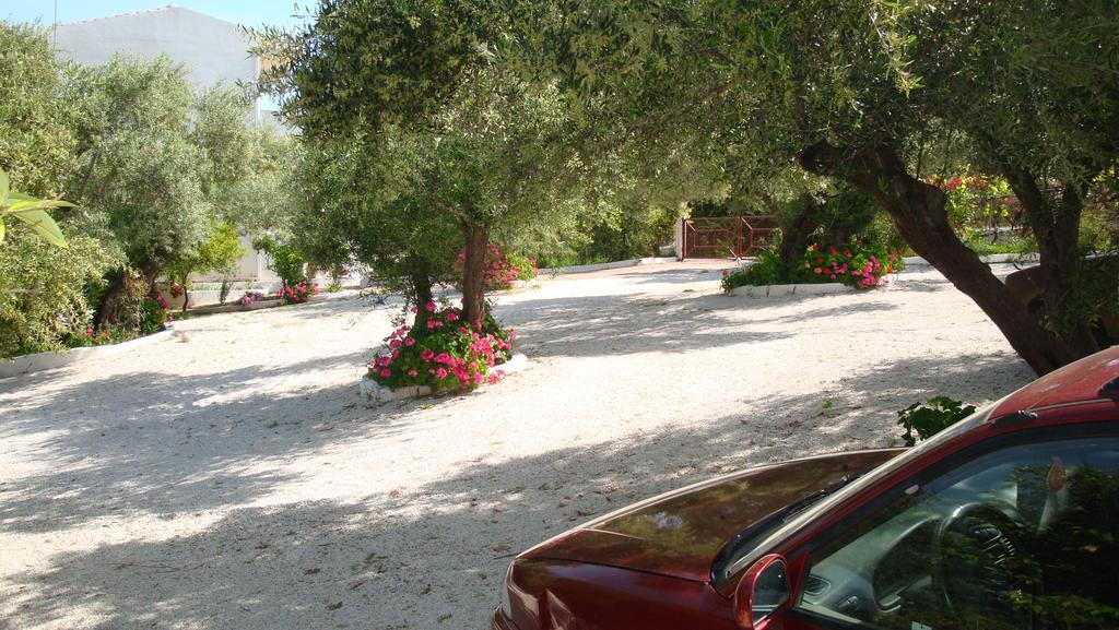 Calamon Apartments Episkopi-Chania Exterior foto